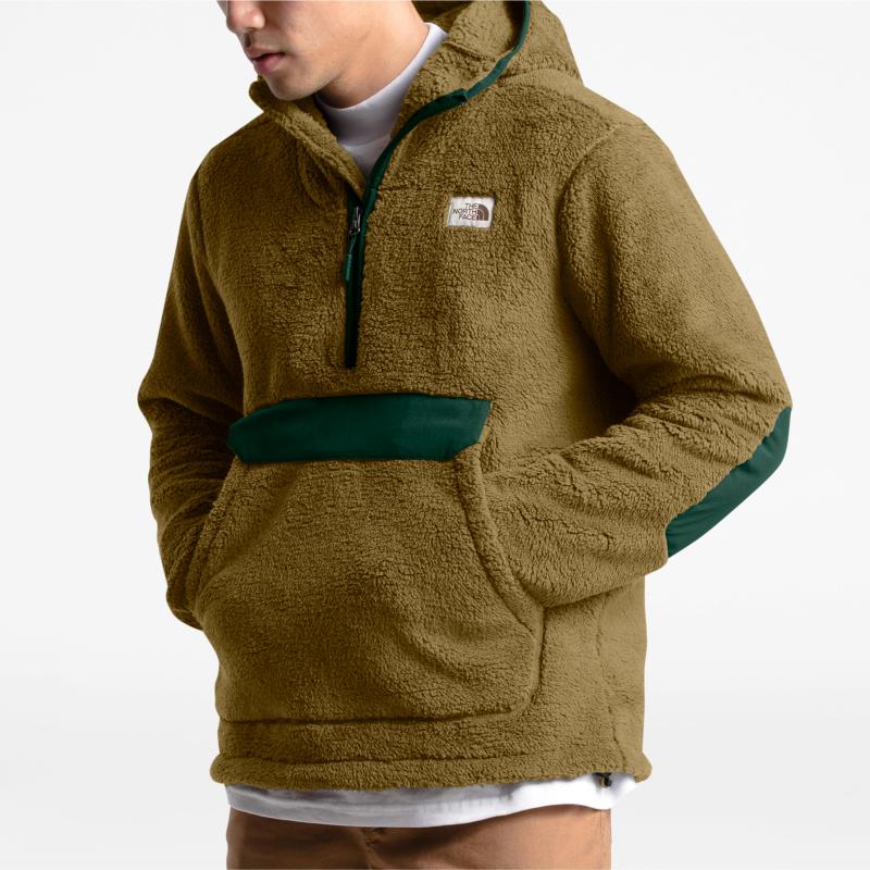 Need a Cozy Yet Stylish Fleece for Fall. Discover North Face Fleece Pullovers Perfect for Men