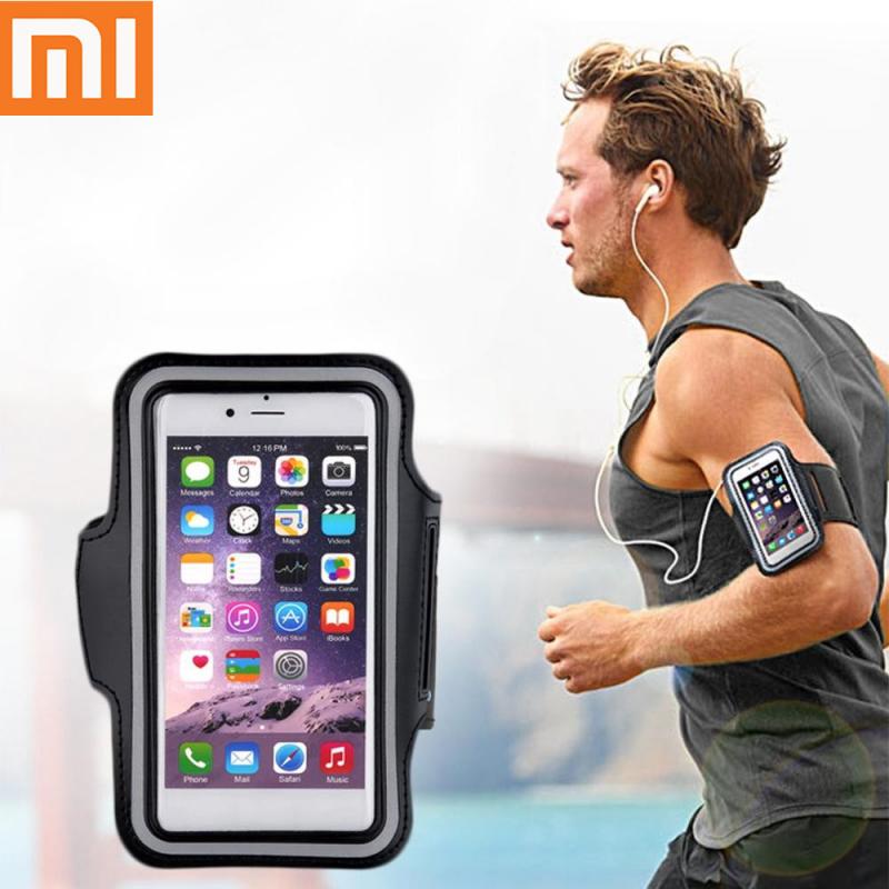 Need A Hands Free Solution For Your Phone While Running. Discover The Best Arm Straps