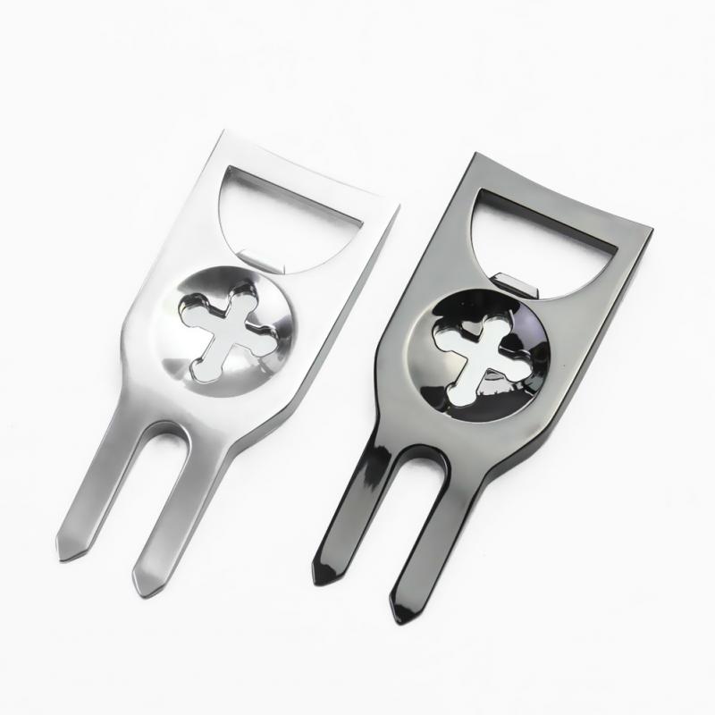 Need a Handy Golf Accessory. Discover the Callaway 4-in-1 Divot Tool