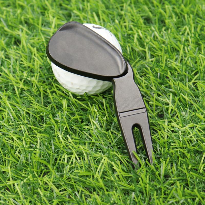 Need a Handy Golf Accessory. Discover the Callaway 4-in-1 Divot Tool