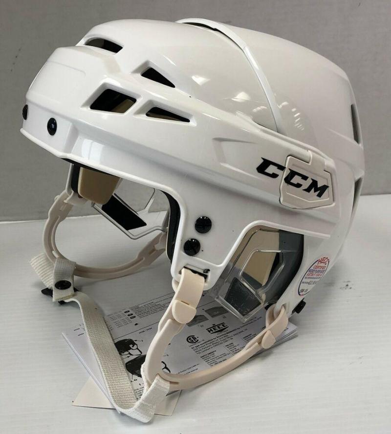 Need a Hockey Helmet That Fits: Discover the Best Hockey Helmets for Adults and Youth