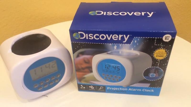 Need a Jumbo or Projection Alarm Clock This Year. Here’s What to Consider