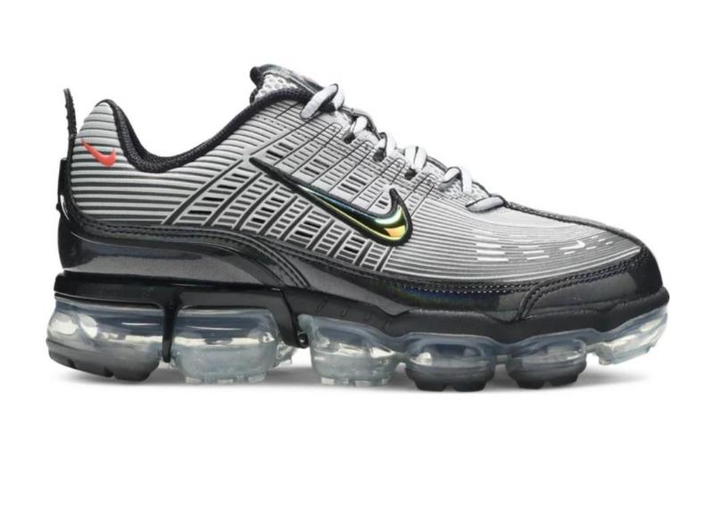 Need a Perfect Running Shoe in 2023. The Nike Air VaporMax Flyknit Has Everything You Want