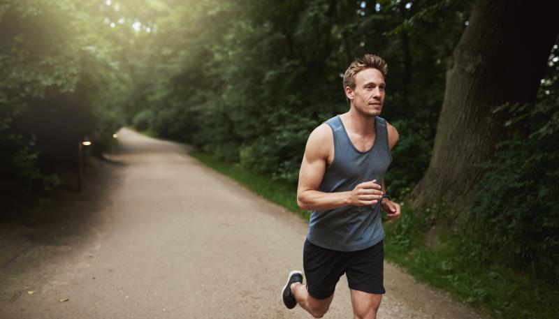 Need A Running Makeover This Year. Discover The Best Mens Running Gear Now