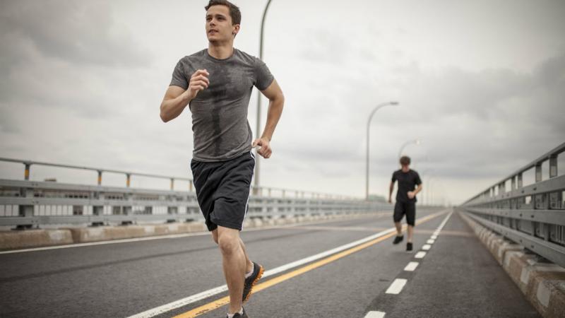 Need A Running Makeover This Year. Discover The Best Mens Running Gear Now