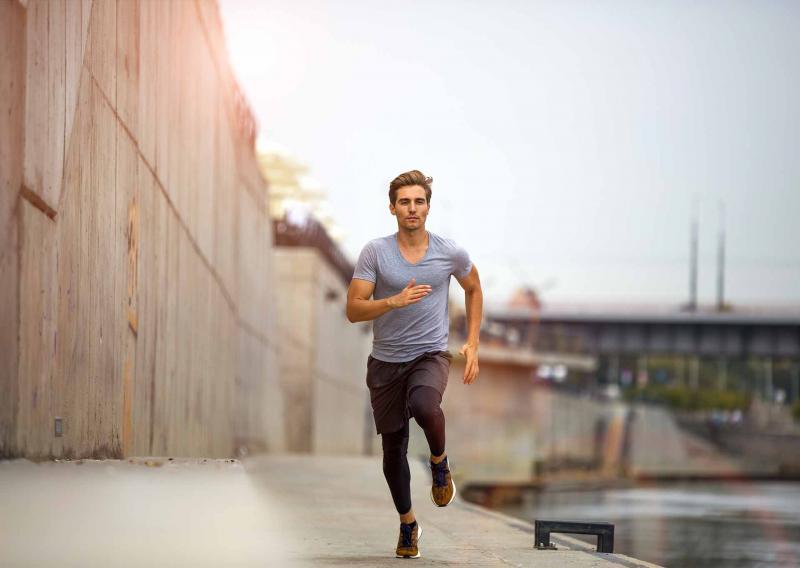 Need A Running Makeover This Year. Discover The Best Mens Running Gear Now