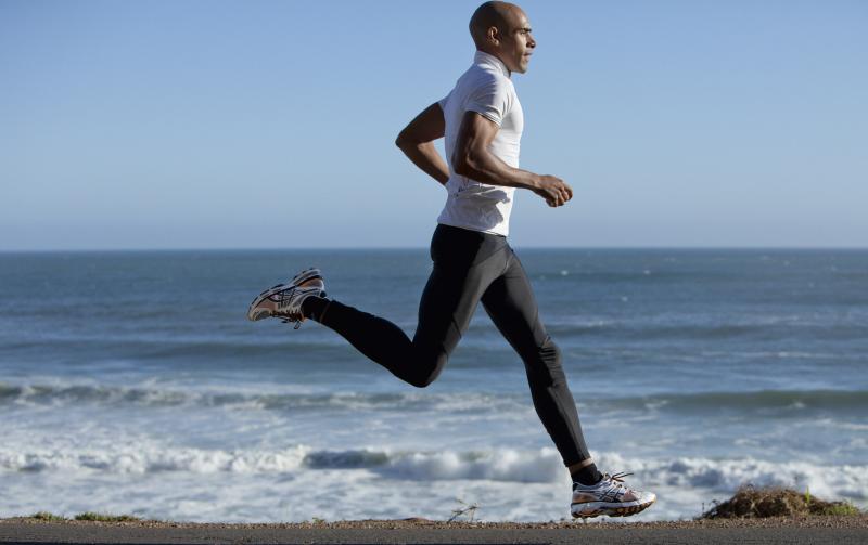 Need A Running Makeover This Year. Discover The Best Mens Running Gear Now