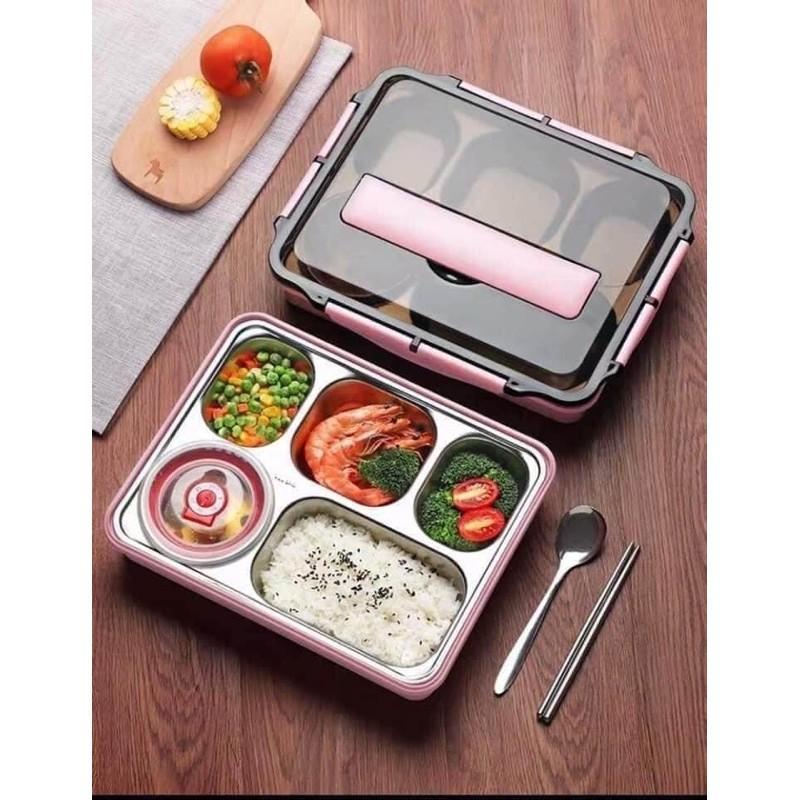 Need A Sports Lunch Box. How to Pick The Best One For 2023