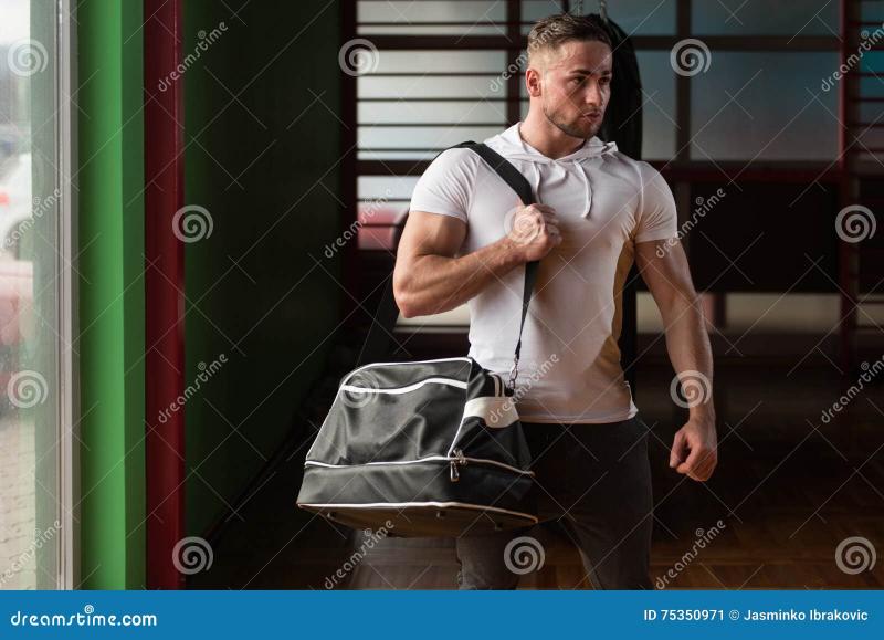 Need A Sturdy Fitness Bag This Year. Discover The Top Black Gym Bags For Men