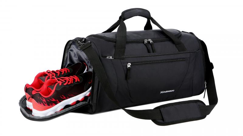 Need A Sturdy Fitness Bag This Year. Discover The Top Black Gym Bags For Men