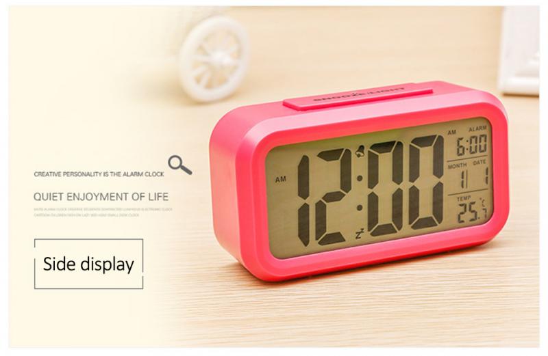 Need A Stylish Yet Tiny Bedroom Alarm Clock. Discover The Best Extremely Compact 2 Inch Digital Clocks