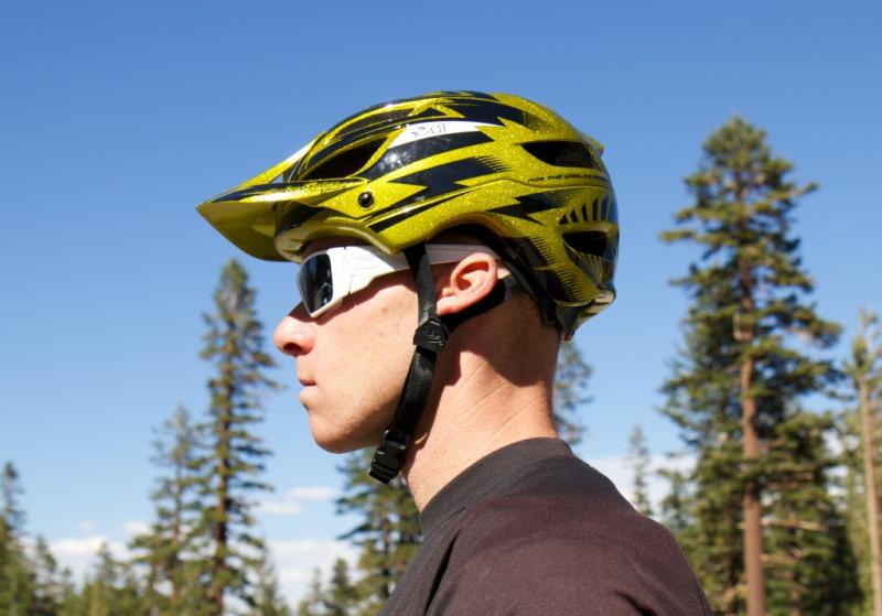 Need An Awesome Ski Helmet This Winter. Discover The Top 15 Reasons To Get The Giro Nine