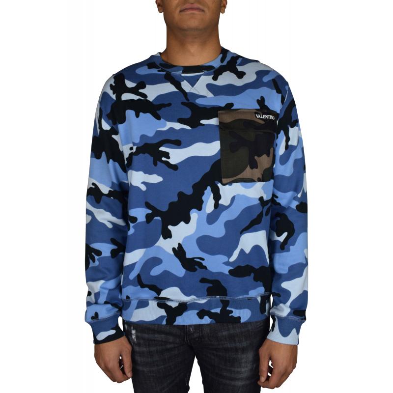 Need an Effective Camouflage Sweater for Hunting This Season. Here