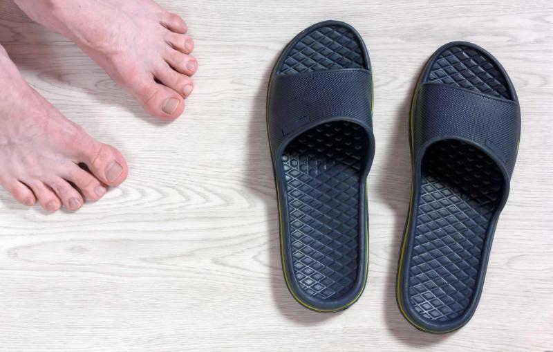 Need Durable, Quick-Drying Shower Sandals for the Gym or Pool. The 3 Best Adidas Slides & Flip Flops for Men in 2023