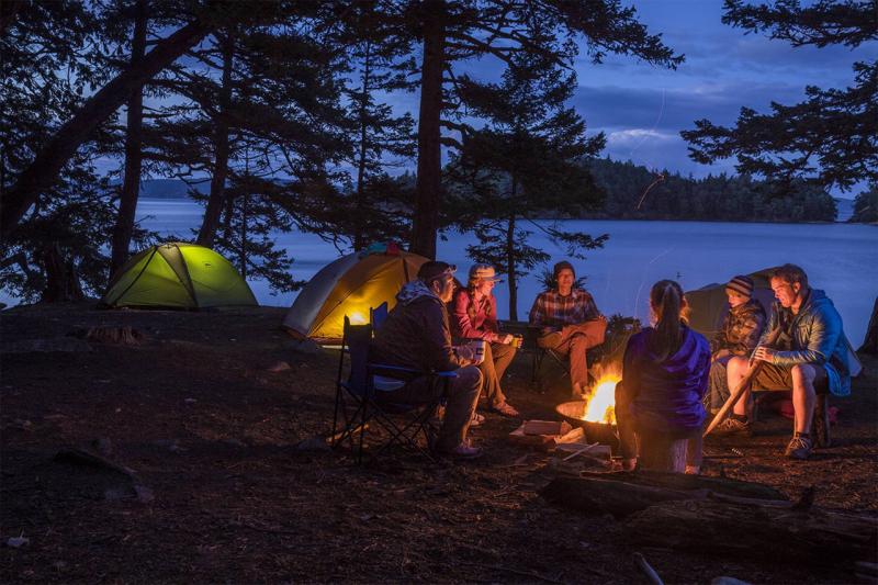 Need More Room for the Whole Crew. : The Best 8 Person Tents for Group Camping