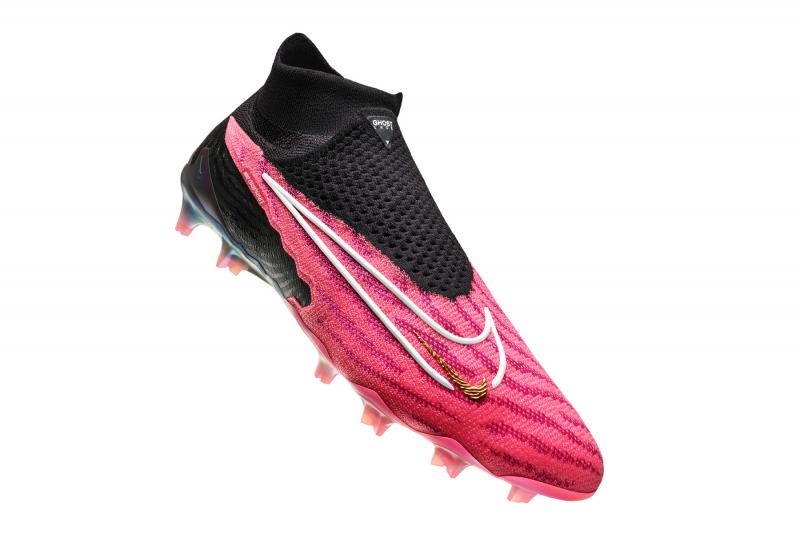 Need New Cleats for Your Kid This Season. Discover the Fastest Flex