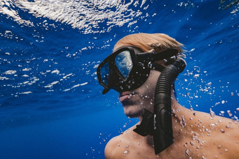 Need Perfect Vision Underwater This Summer. Discover the Year