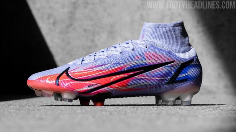 Need Red Nike Mercurials. Here