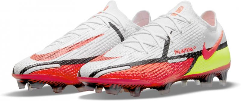 Need Red Nike Mercurials. Here