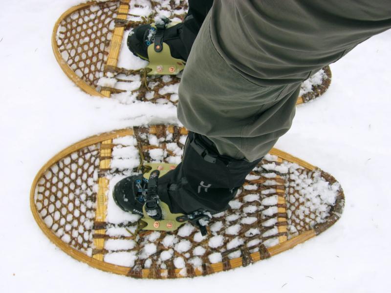 Need Snowshoes This Winter. : The 15 Best Adult Snowshoes You Can Buy Right Now