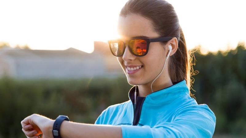 Need Stylish Sunglasses for Sports: Pick the Perfect Pair of Sporty Sunglasses for Any Active Woman