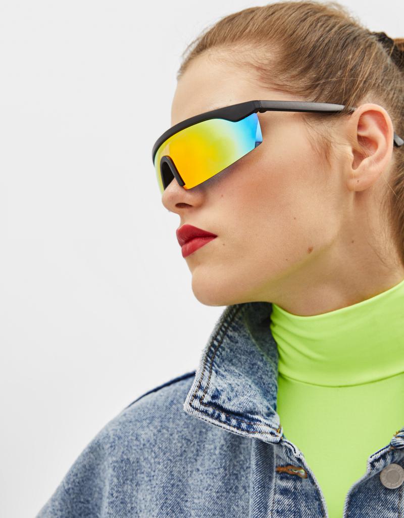 Need Stylish Sunglasses for Sports: Pick the Perfect Pair of Sporty Sunglasses for Any Active Woman