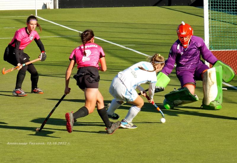 Need the Best Field Hockey Gear This Season. Find the Perfect Bags Here