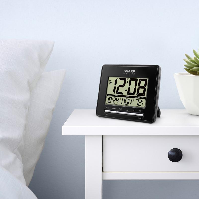 Need The Perfect Wall Clock For Your Home. Discover 15 Features Of Atomic Clocks