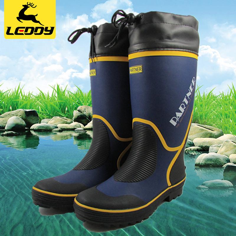 Need Wading Boots for Fishing. : Discover the Best Models for 2022