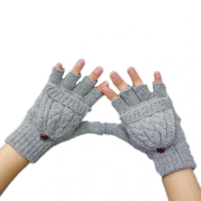 Need Warm Hands This Winter. Here Are 15 Stylish Yet Cozy Women