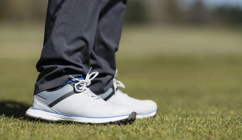 Need Wide Golf Shoes That Fit. Try These Tips for Size 11.5 Feet