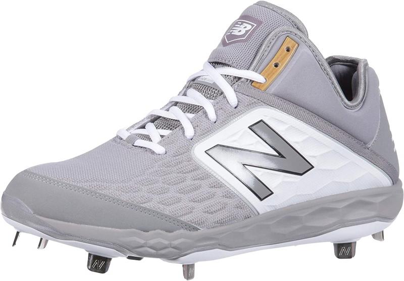 New Balance Cleats: The 15 Must-Have Items for Baseball Fans