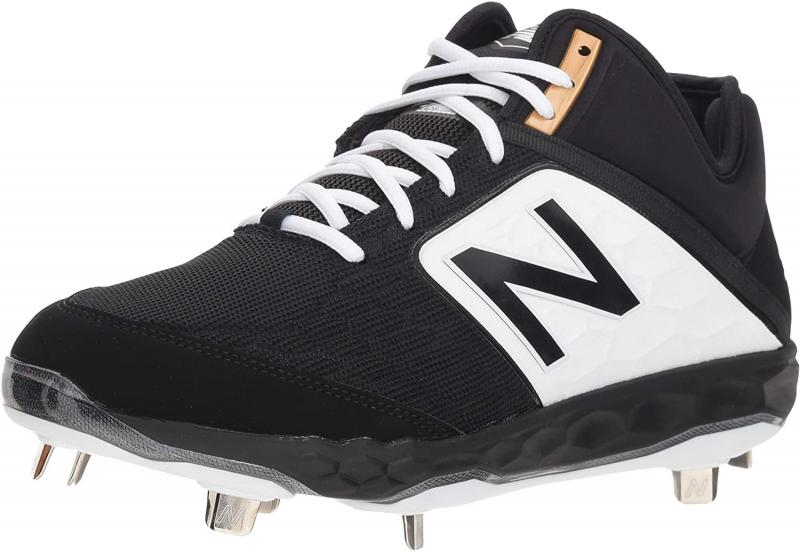 New Balance Cleats: The 15 Must-Have Items for Baseball Fans