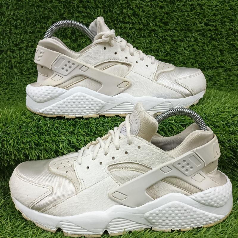 Nike Huarache Youth: 15 Engaging Ways to Find Your Perfect Fit