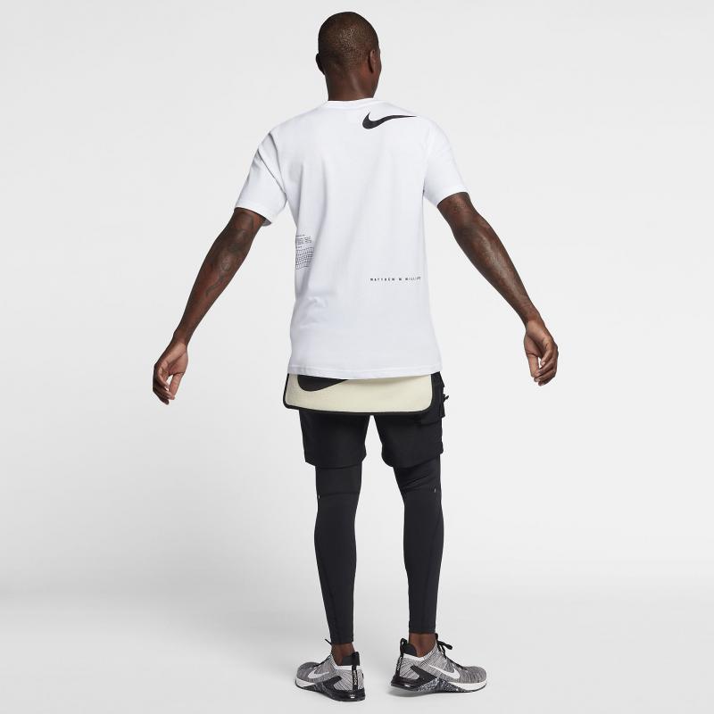 Nike Legend Tee: How To Style The Timeless Nike Training Shirt For Everyday Wear