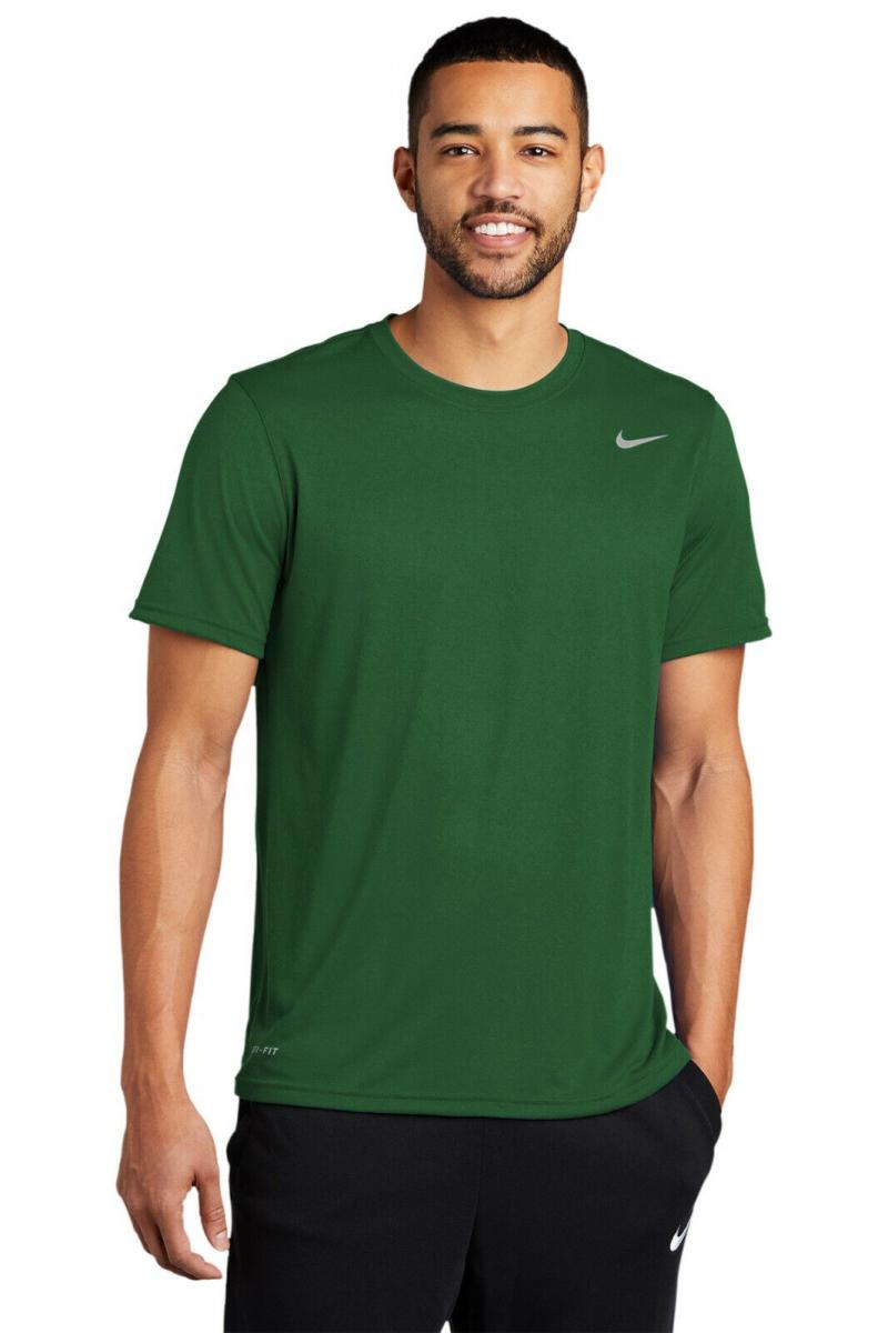 Nike Legend Tee: How To Style The Timeless Nike Training Shirt For Everyday Wear