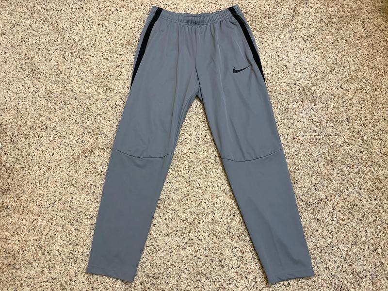 Nike Pants: The Weatherproof Bottoms Your Wardrobe Needs