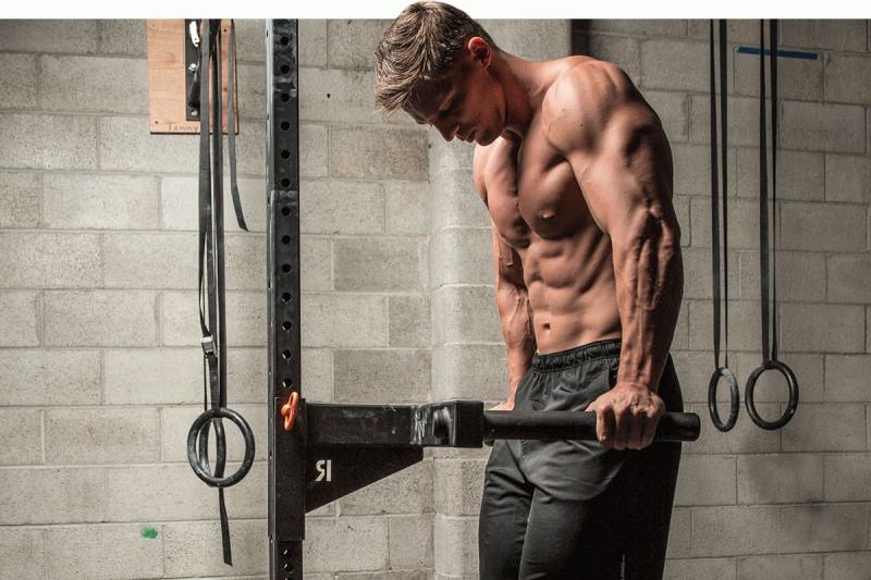 Pumped to Pump Iron. Try These Weider Bars For a Full-Body Workout