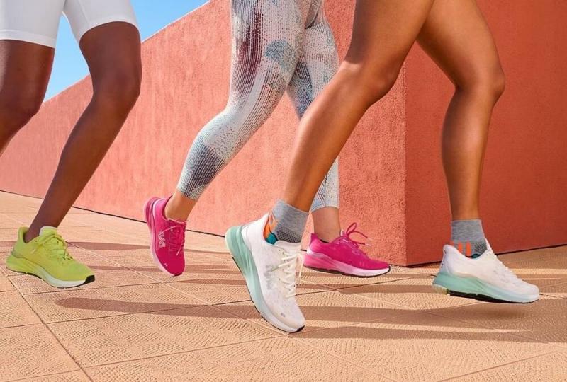 Ready for Adventure. Nike Flex Runner Pink: The Perfect Pair for Active Runners