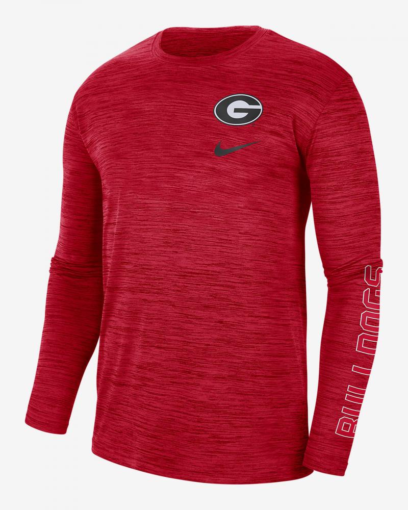 Ready for Cold Weather Runs This Year. Discover The Best Nike Long Sleeve Shirts for Warmth