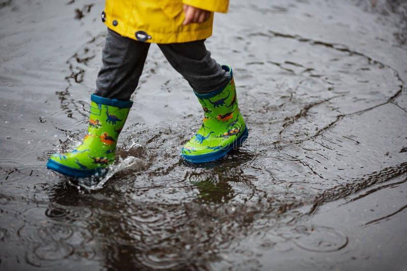 Ready For Rainy Weather. Find The Best Socks For Rain Boots Here