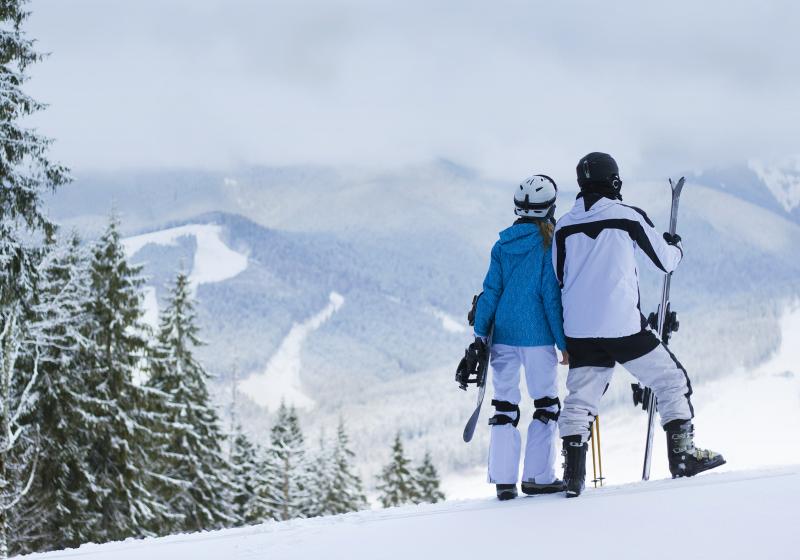 Ready for Snow Yet: 15 Must-Know Tips for Buying The Perfect Ski Jacket This Winter