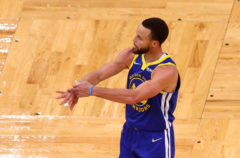 Ready to Ball: The Top 15 Reasons Steph Curry