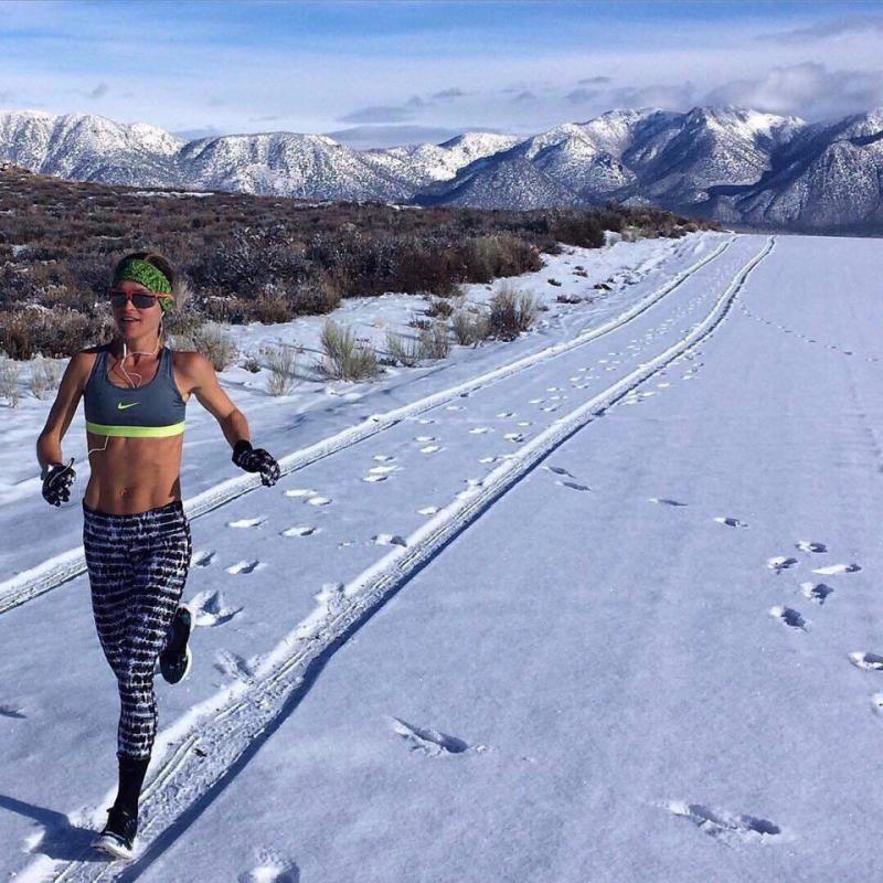 Ready to Brave the Cold. Here Are 15 Must-Have Winter Running Clothes for Women