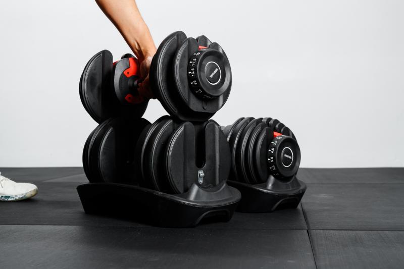 Ready to Bulk Up Your Arms This Year: Discover the Best Adjustable Dumbbell Sets That Go to 50 Lbs