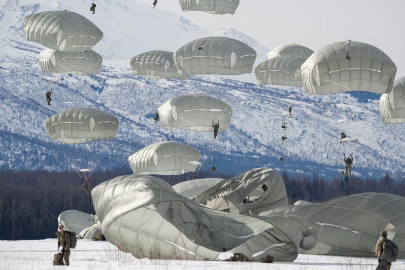 Ready to Explore The Arctic in an Igloo IMX70. Find Out if This Is the Right Snow Shelter for You