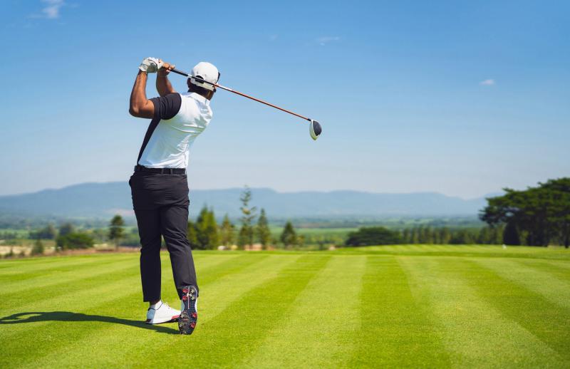 Ready to Improve Your Golf Game This Year. Check out These 15 Must-Have Golf Pants for Men