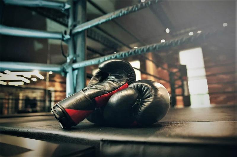 Ready To Punch: 7 Tips For Finding The Best Youth Boxing Gloves