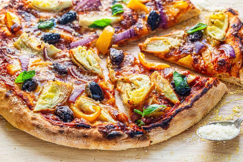 Ready to Throw Pizza Perfection: 15 Must-Know Camp Chef Pizza Peel Tips for Creating the Perfect Crust at Home