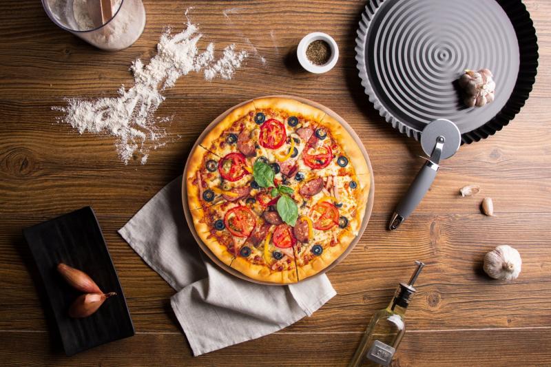 Ready to Throw Pizza Perfection: 15 Must-Know Camp Chef Pizza Peel Tips for Creating the Perfect Crust at Home